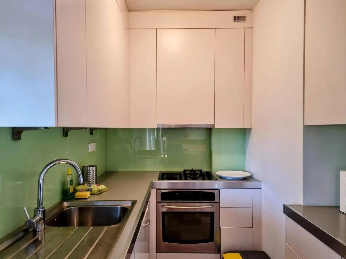 F13 Apartment Pula